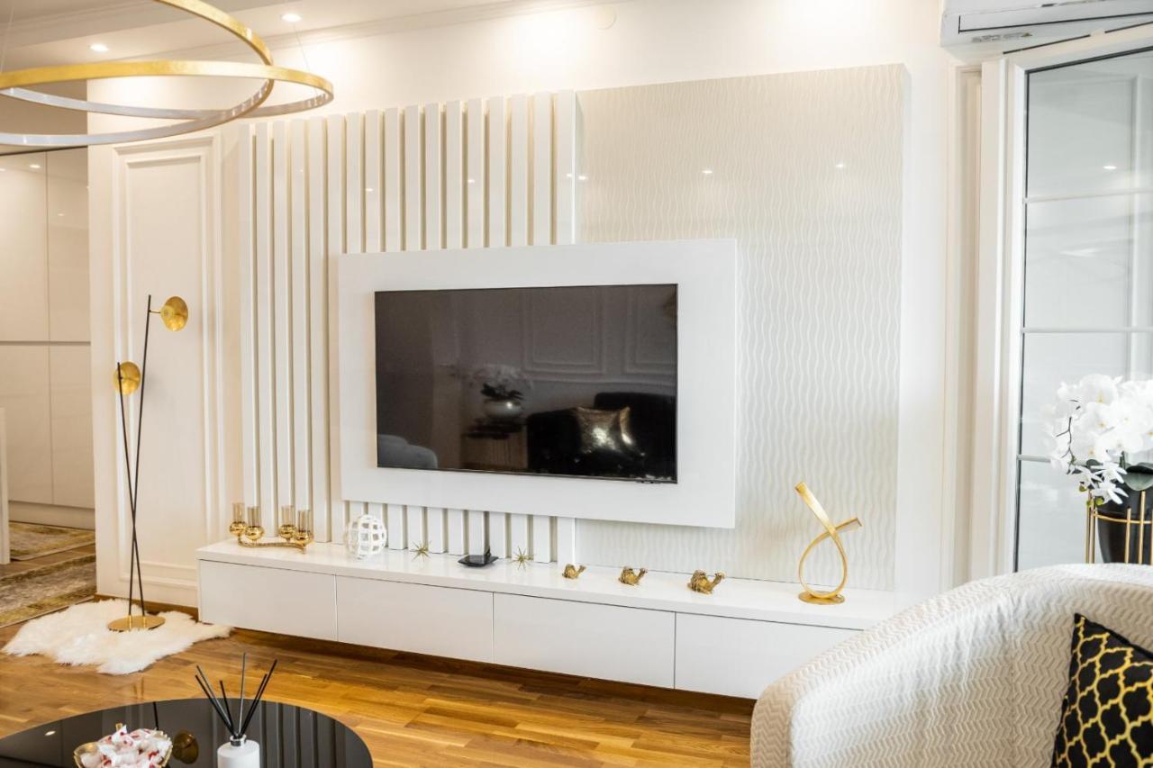Luxury Apartment Karic Free Parking Tuzla Ngoại thất bức ảnh
