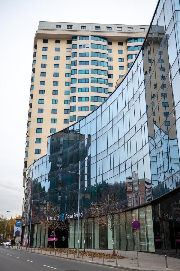 Luxury Apartment Karic Free Parking Tuzla Ngoại thất bức ảnh